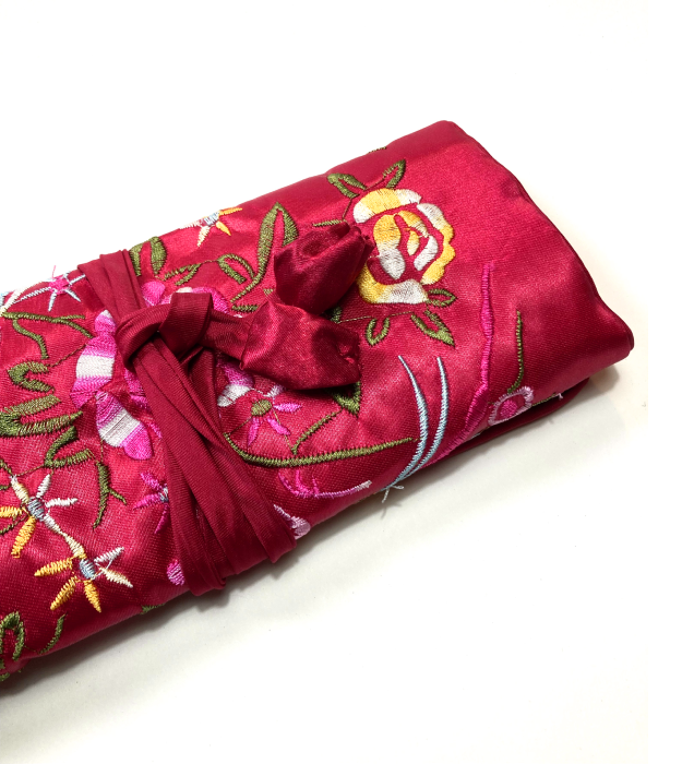 Donkerrode Satijnen Sieraden Organizer - Afbeelding 2