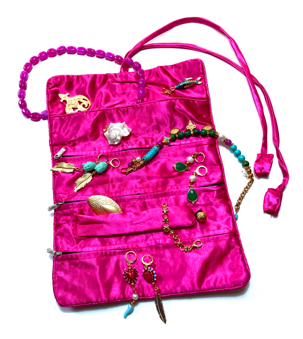 Fuchsia Sieraden Rol van Geborduurd Satijn